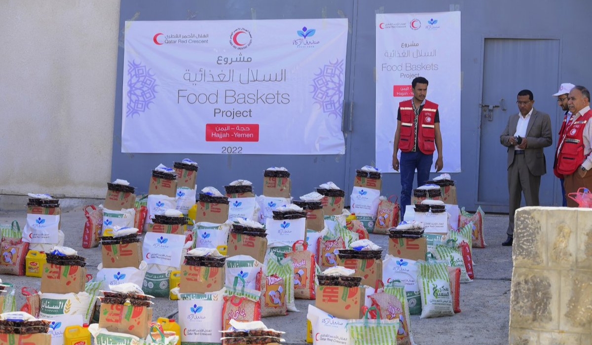 QRCS Distribute Food Parcels in 8 Yemeni Governorates